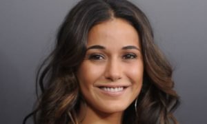 Emmanuelle Chriqui religion political views beliefs hobbies dating secrets